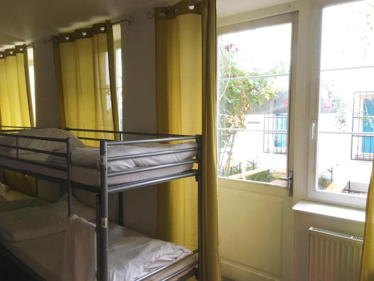 Atilla Empire Hostel