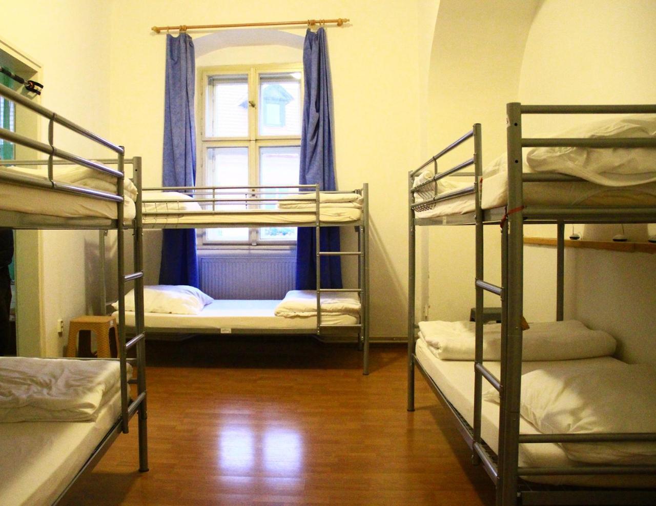 Hostel Atilla Empire
